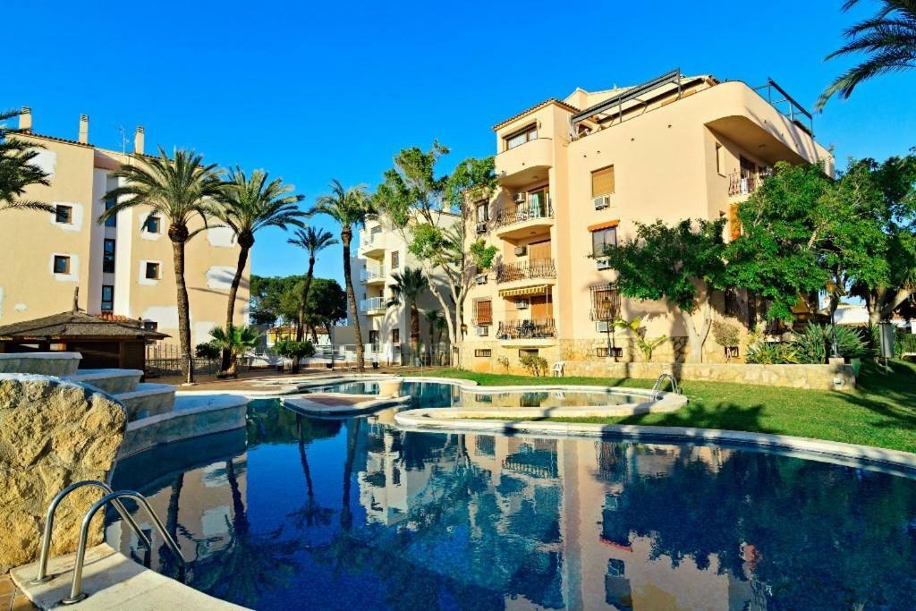 Estudio Capitan-Piscina دينايا المظهر الخارجي الصورة
